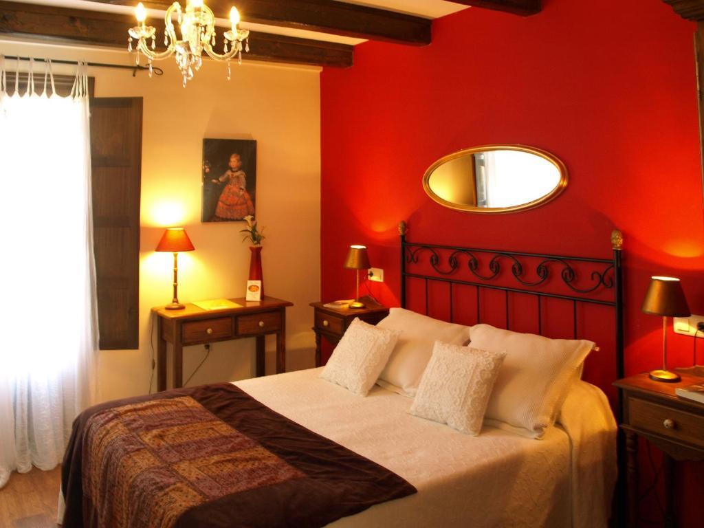 Casa del Infanzón Sos del Rey Católico Quarto foto